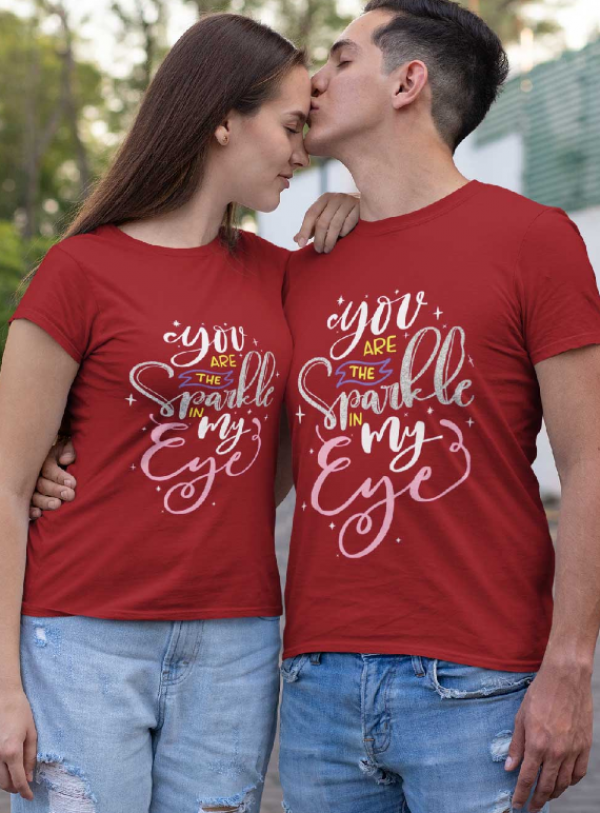 Baju dengan sentuhan sparkling untuk acara formal